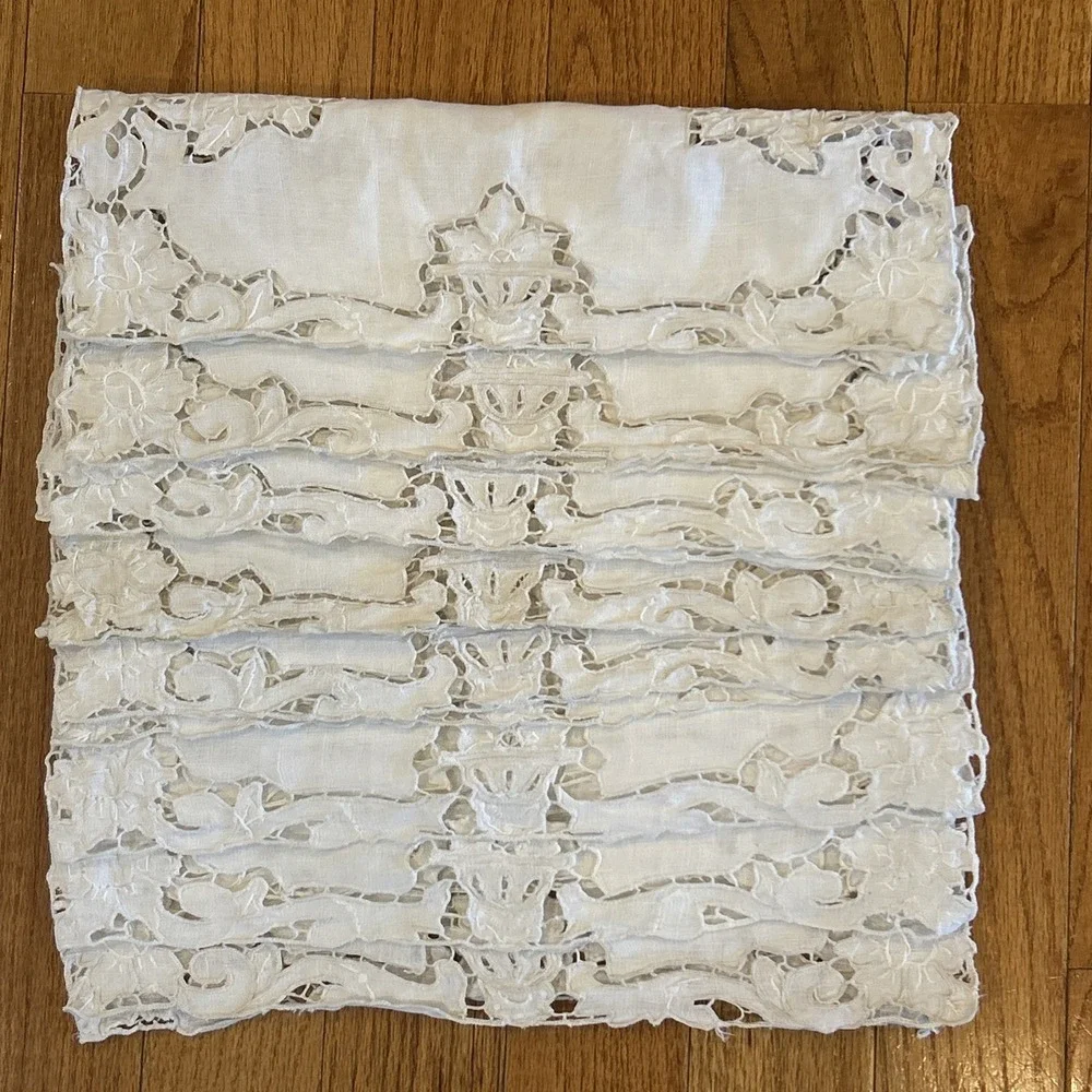 Set / 8 Vintage Tablescape Linens Rectangle Cutwork Embroidery Lace Floral White